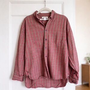 Urban Outfitters Red and Green Plaid Casual Button Down Shirt